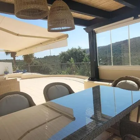 Luminoso Golf Club Apartment San Roque (Andalucia)